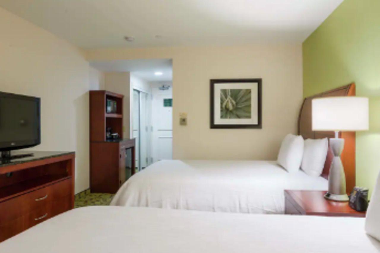 Hilton Garden Inn Queens/Jfk Нью-Йорк Екстер'єр фото